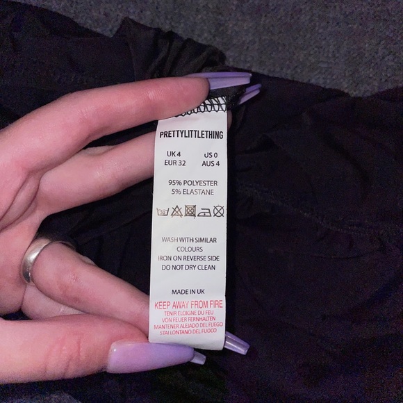 Pretty Little Thing skirt - Picture 2 of 6